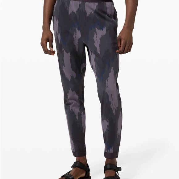 lululemon athletica Robert Geller collaboration Black Sweatpants Joggers - Picture 2 of 14